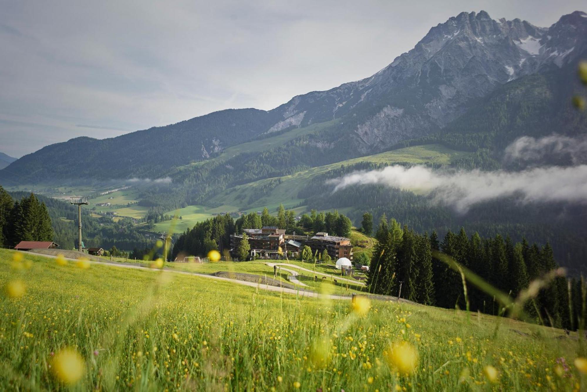 Holzhotel Forsthofalm Leogang Exteriör bild